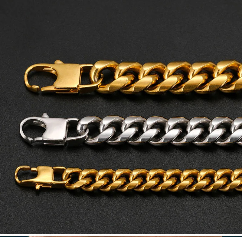Classic Cuban Link Chain – The Everyday Essential.