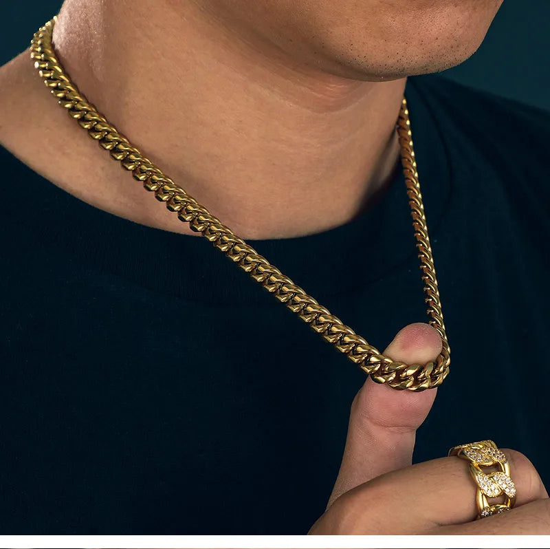 Classic Cuban Link Chain – The Everyday Essential.
