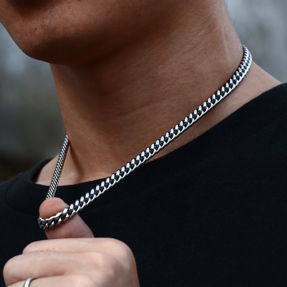 Classic Cuban Link Chain – The Everyday Essential.