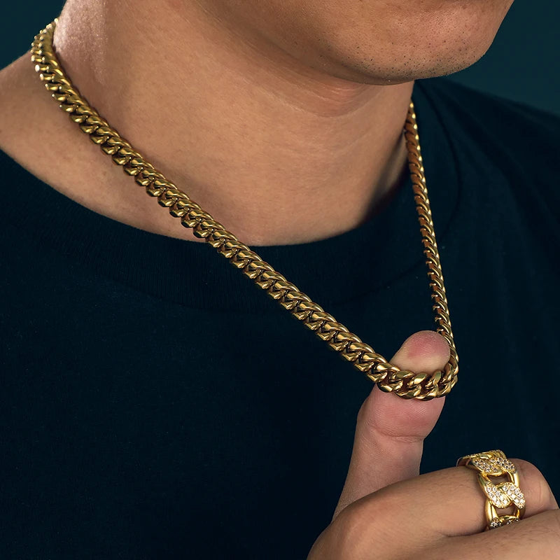 Classic Cuban Link Chain – The Everyday Essential.