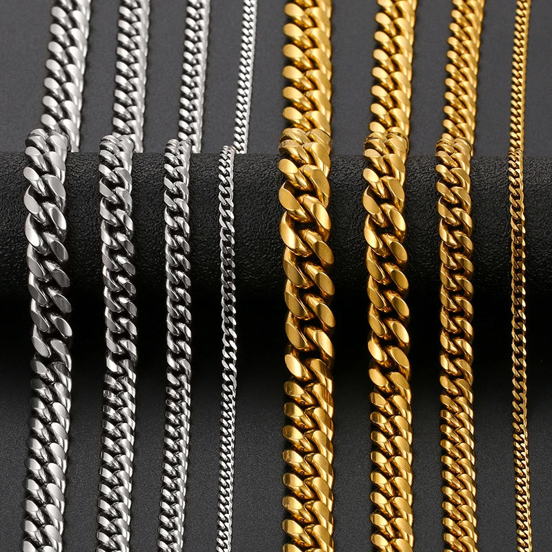 Classic Cuban Link Chain – The Everyday Essential.
