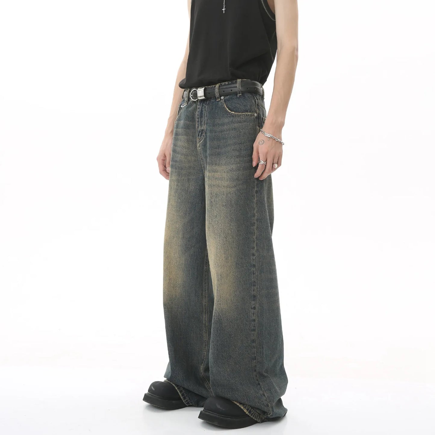 Vintage Baggy Denim Jeans.