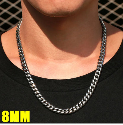 Classic Cuban Link Chain – The Everyday Essential.